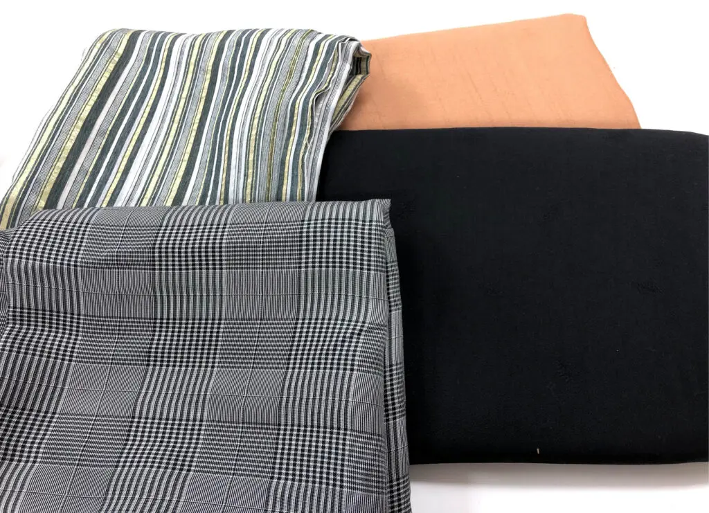 明日からのハギレセールは！！