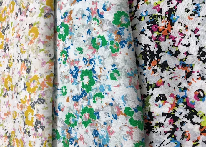 明日はハギレセールです‼︎