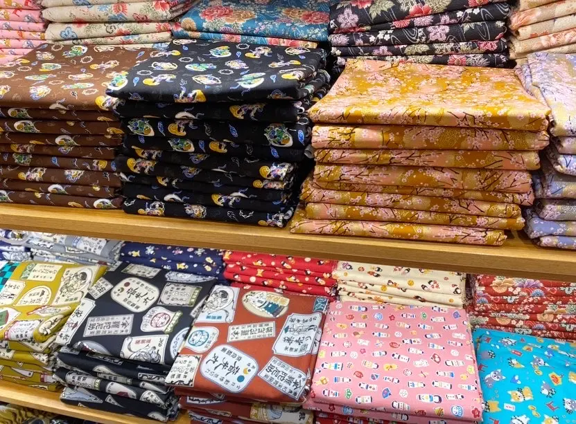 明日はハギレセール！！