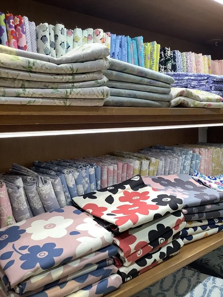 明日はハギレセール！