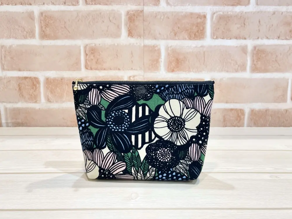 【作り方・レシピ付き】裏布付けが簡単◎ポーチ