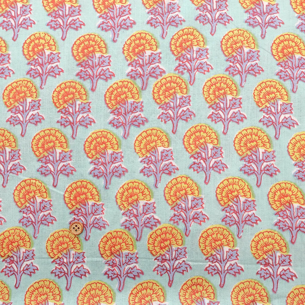 インド製　コットンシーチングプリント生地　エスニックフラワー　パターン