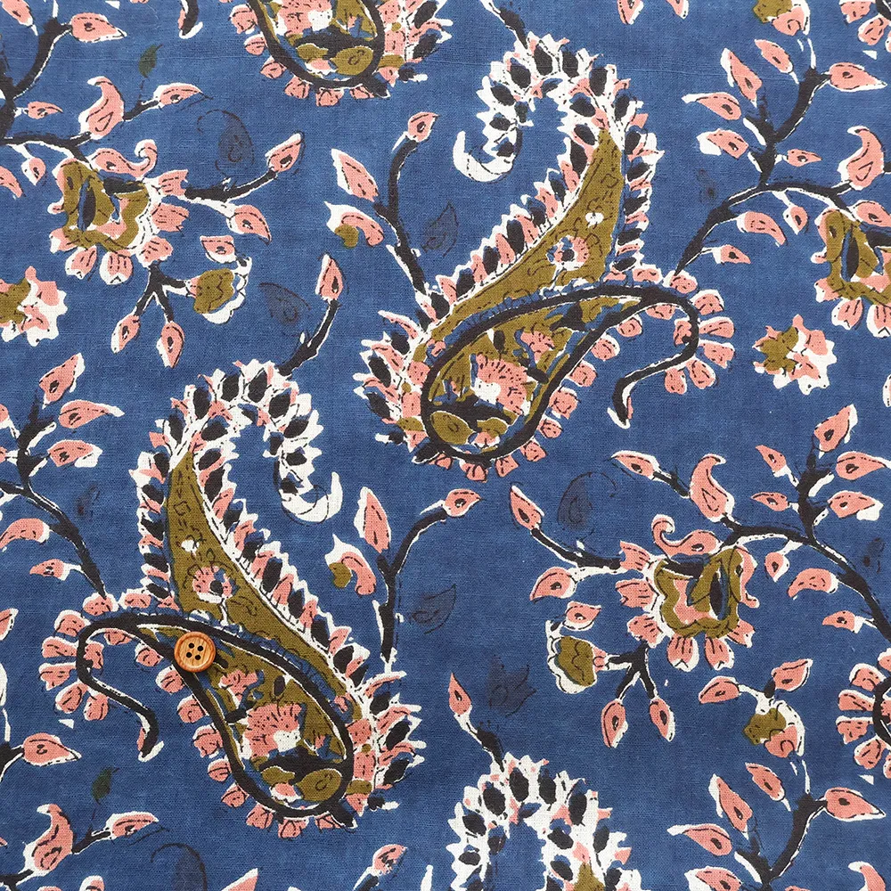 インド製　コットンシーチングプリント生地　エスニックフラワー　ペイズリー