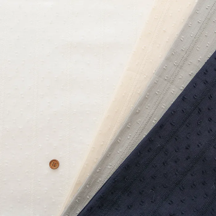 コットン40ボイルスノーカットドビーストライプ生地