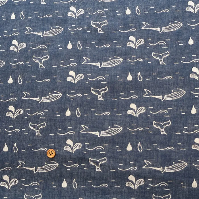 ワッシャー加工　コットンダブルガーゼジャガード生地　くじら