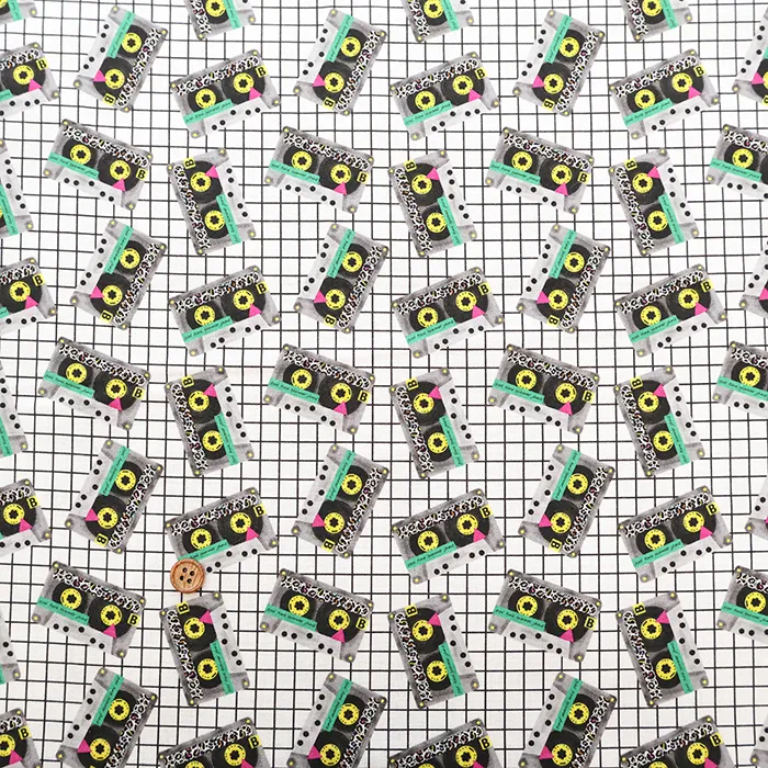 USAコットンプリント生地　TIMELESS TREASURES　カセットテープ