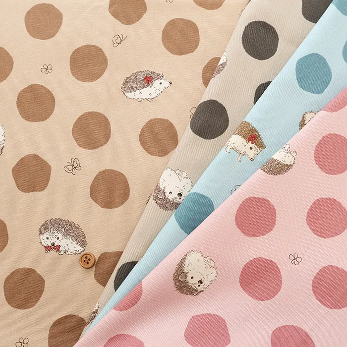 コットンオックスプリント生地　ハリネズミ