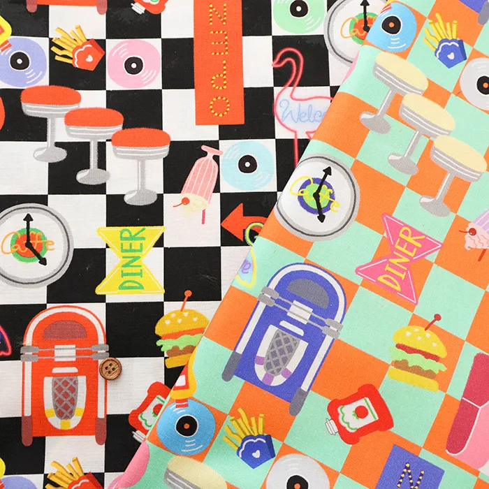 コットンシーチングプリント生地　nora.　ダイナー