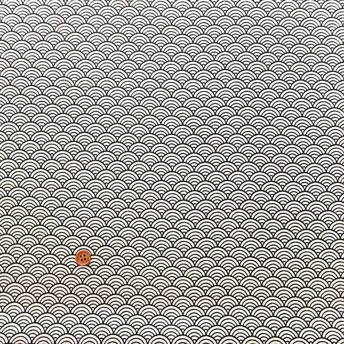 ポリエステルチリメンプリント生地　青海波