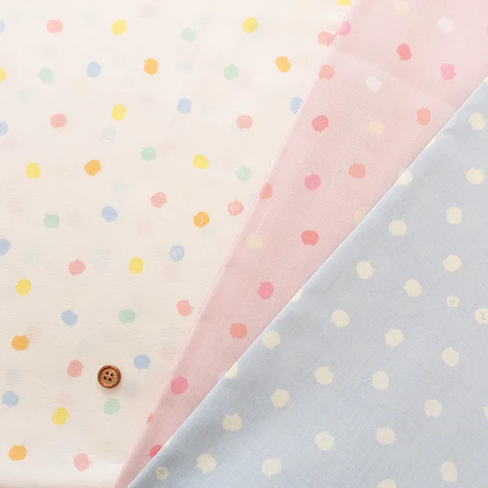 コットンシーチングプリント生地　ねこたま