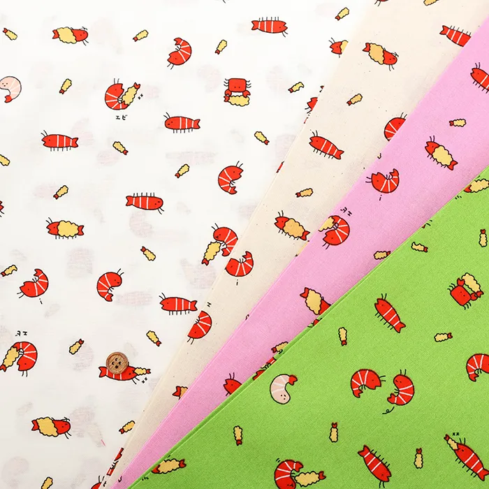 コットンシーチングプリント生地　リトルアニマル　エビ