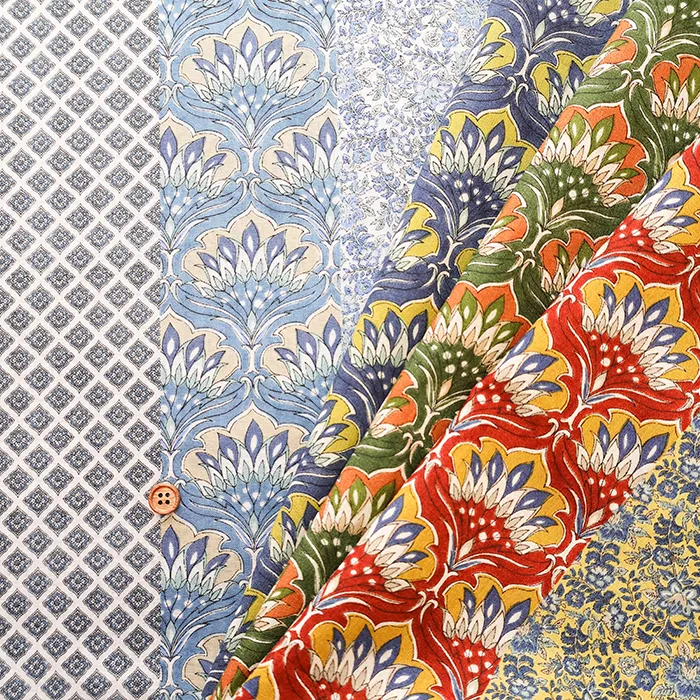 シルキーライク　コットンコンパスプリント生地　エスニック