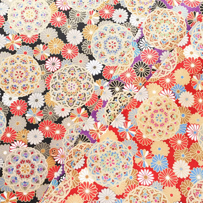 コットンシーチングラメプリント生地　菊曼荼羅