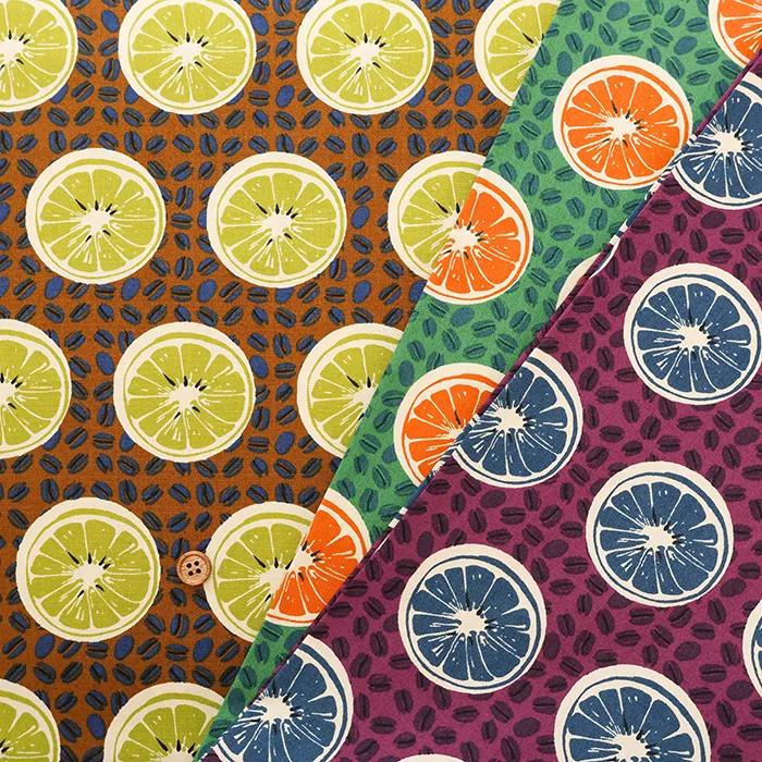 コットンブロードプリント生地　オレンジとコーヒー豆