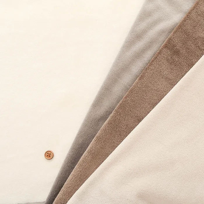 中国製　ポリエステル超もちもちボア生地　無地