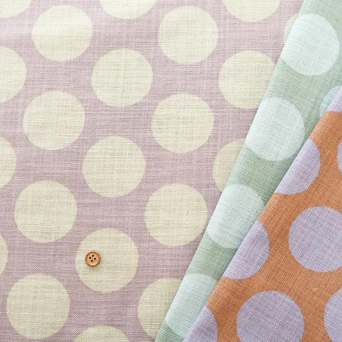 コットンリネンライクスラブプリント生地　水玉