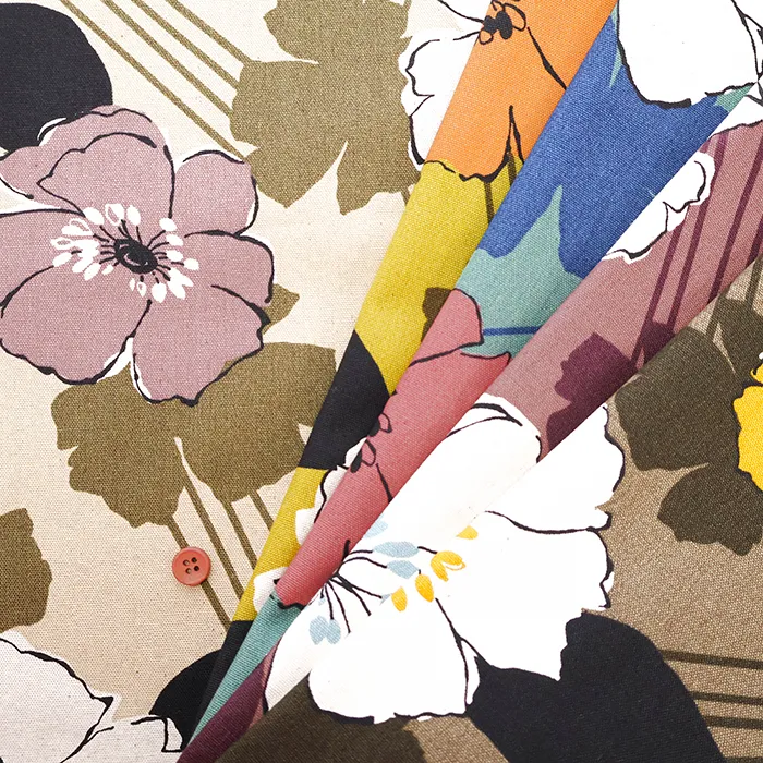 コットンオックスプリント生地　フラワー