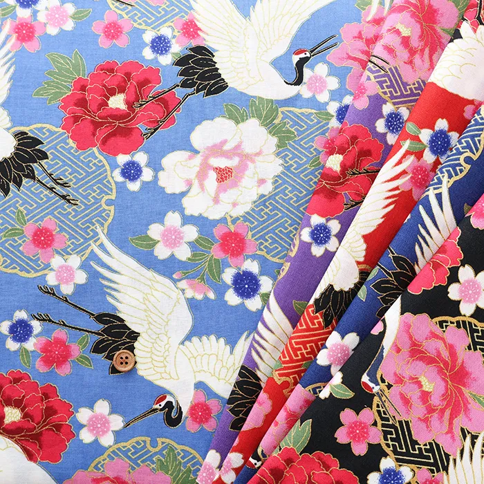 コットンスケアラメプリント生地　鶴