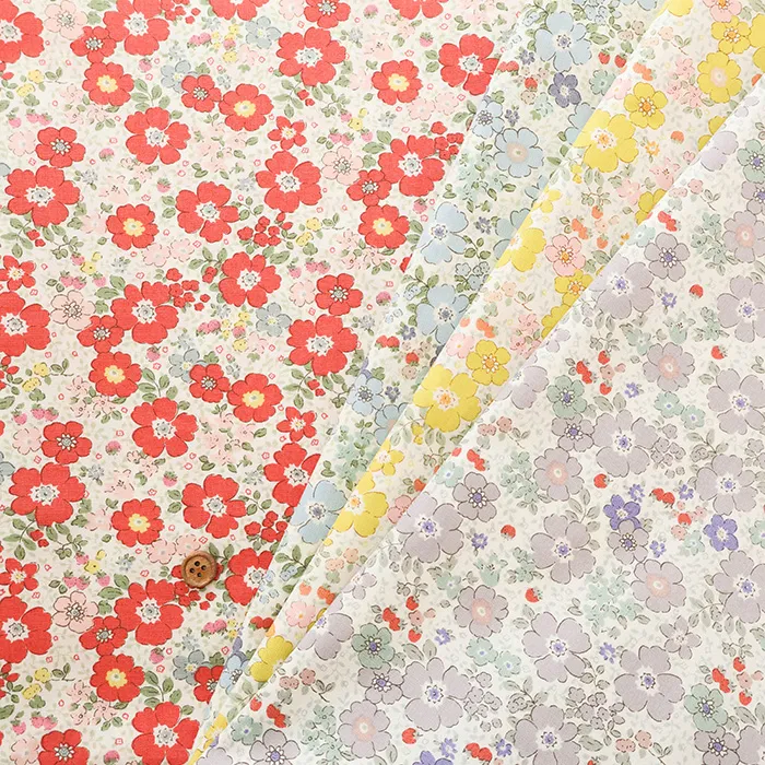 コットンブロードプリント生地　フラワー