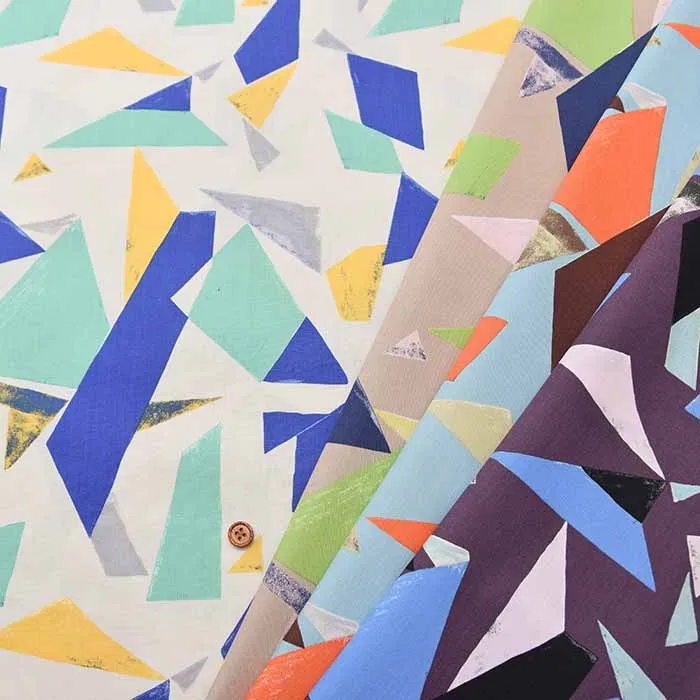 コットン40ブロードプリント生地　トライアングル