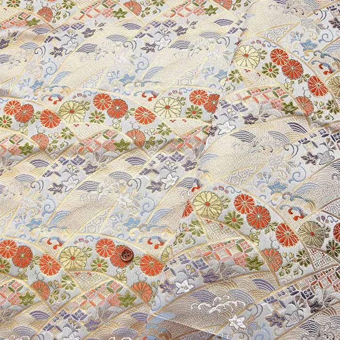 金襴　流水熨斗文