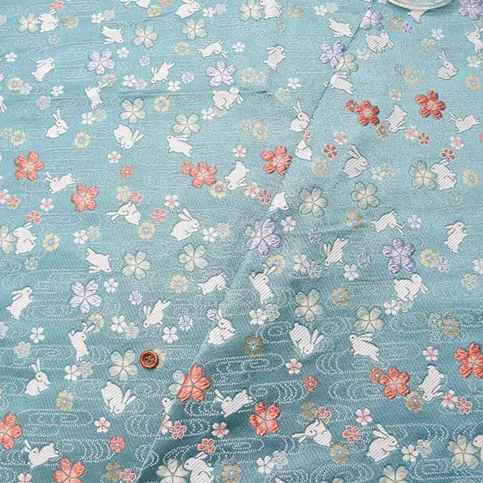 金襴　うさぎと桜