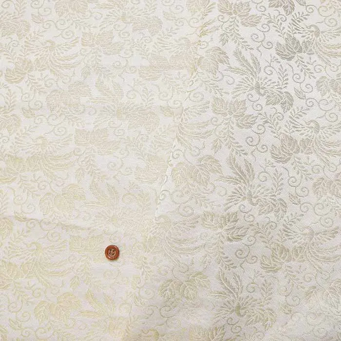 金襴　孔雀と唐草