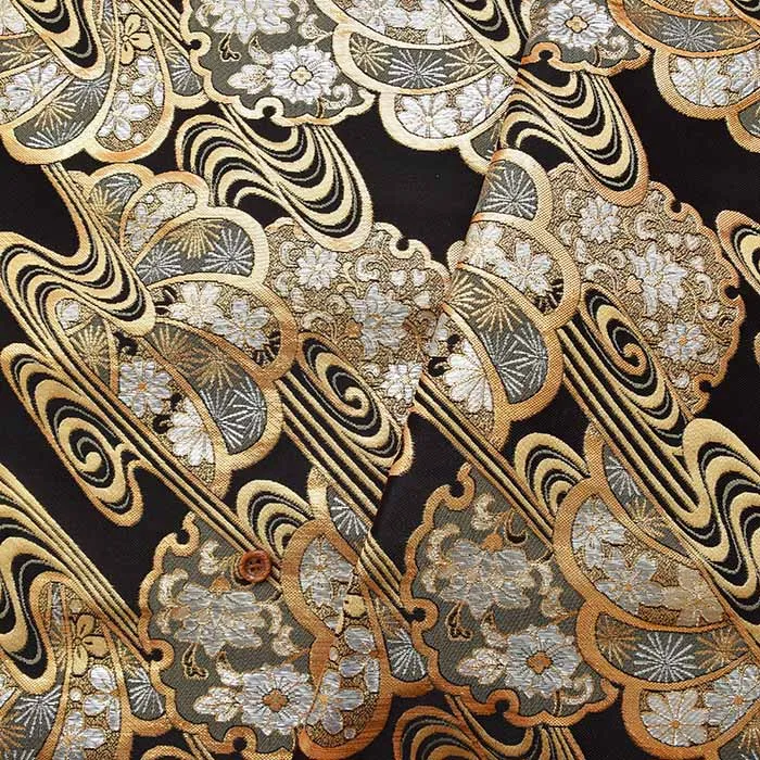 金襴　雪輪霞取り