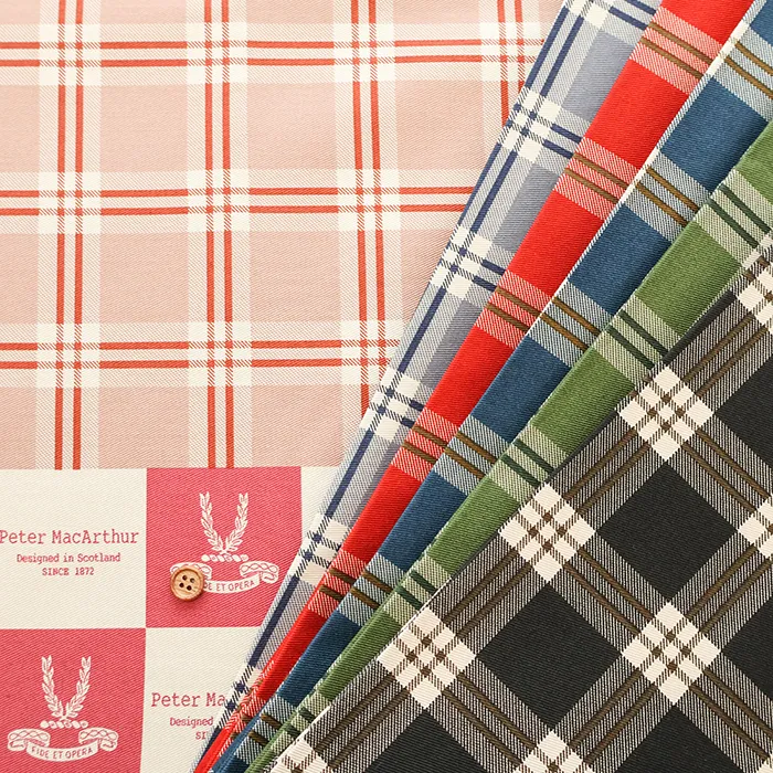 コットンツイルプリント生地　Peter MacArthur Royal Check