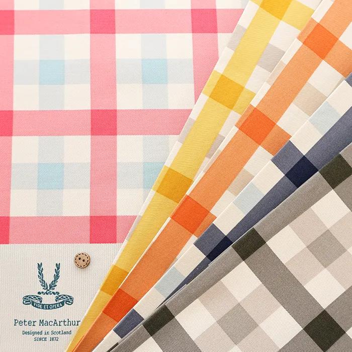 コットンツイルプリント生地　Peter MacArthur Block Check