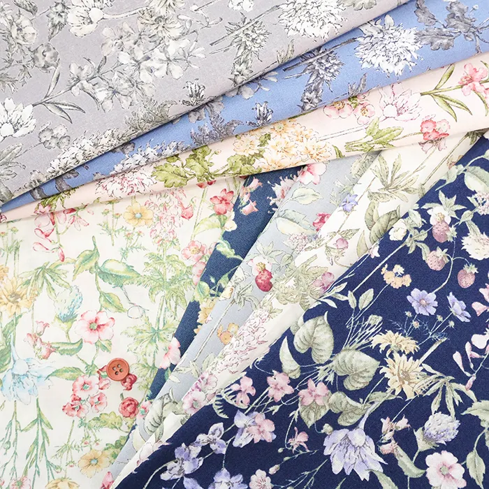 コットンスケアプリント生地　フラワーボタニカル