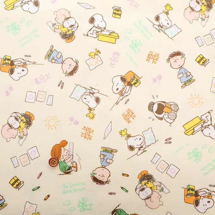 コットンオックスプリントラミネート生地　ピーナッツ