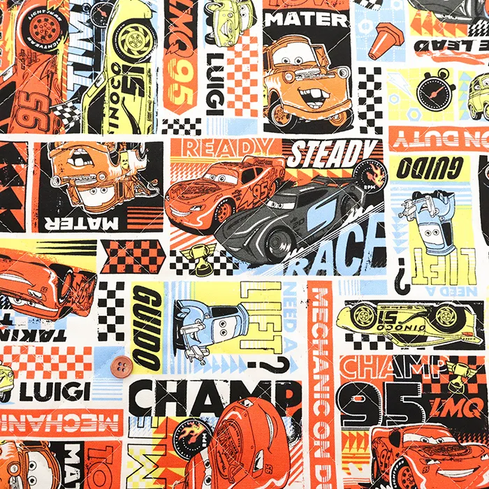 コットンオックスプリントキルト生地　カーズ