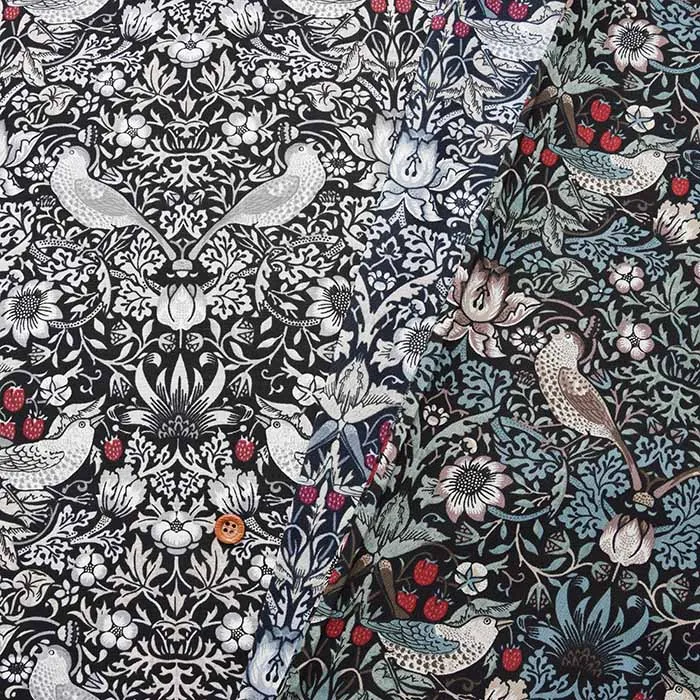 USAコットン　シーチングプリント生地　moda willam Morris　いちご泥棒