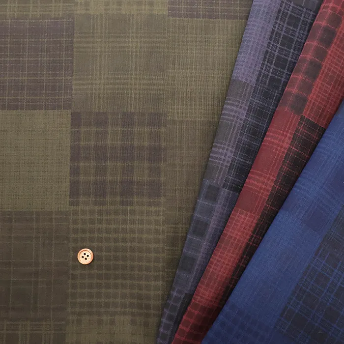 コットンローンプリント生地　パッチ風プリント