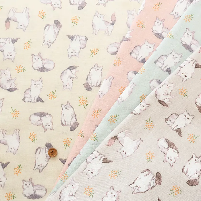 コットンダブルガーゼプリント生地　Fluffig　ネコ