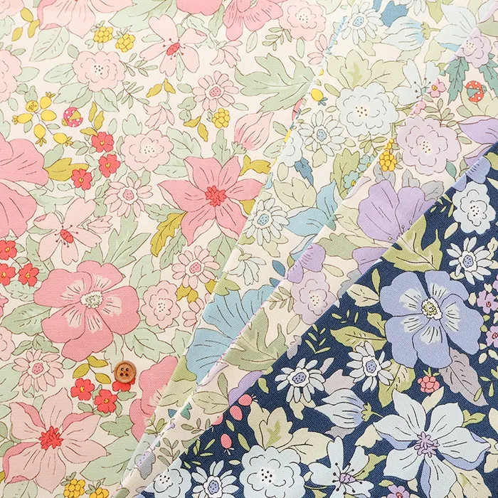 コットンオックスプリント生地　フラワー