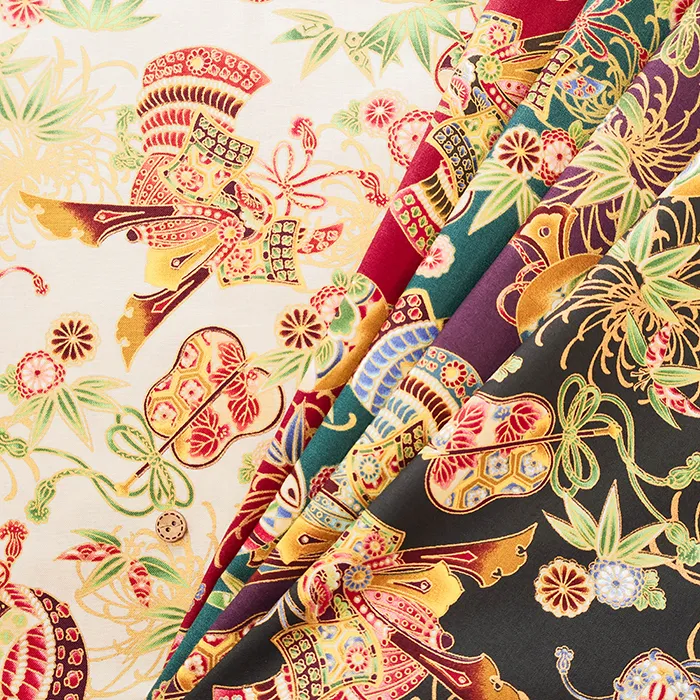 コットンシーチングプリント生地　百華繚蘭　兜