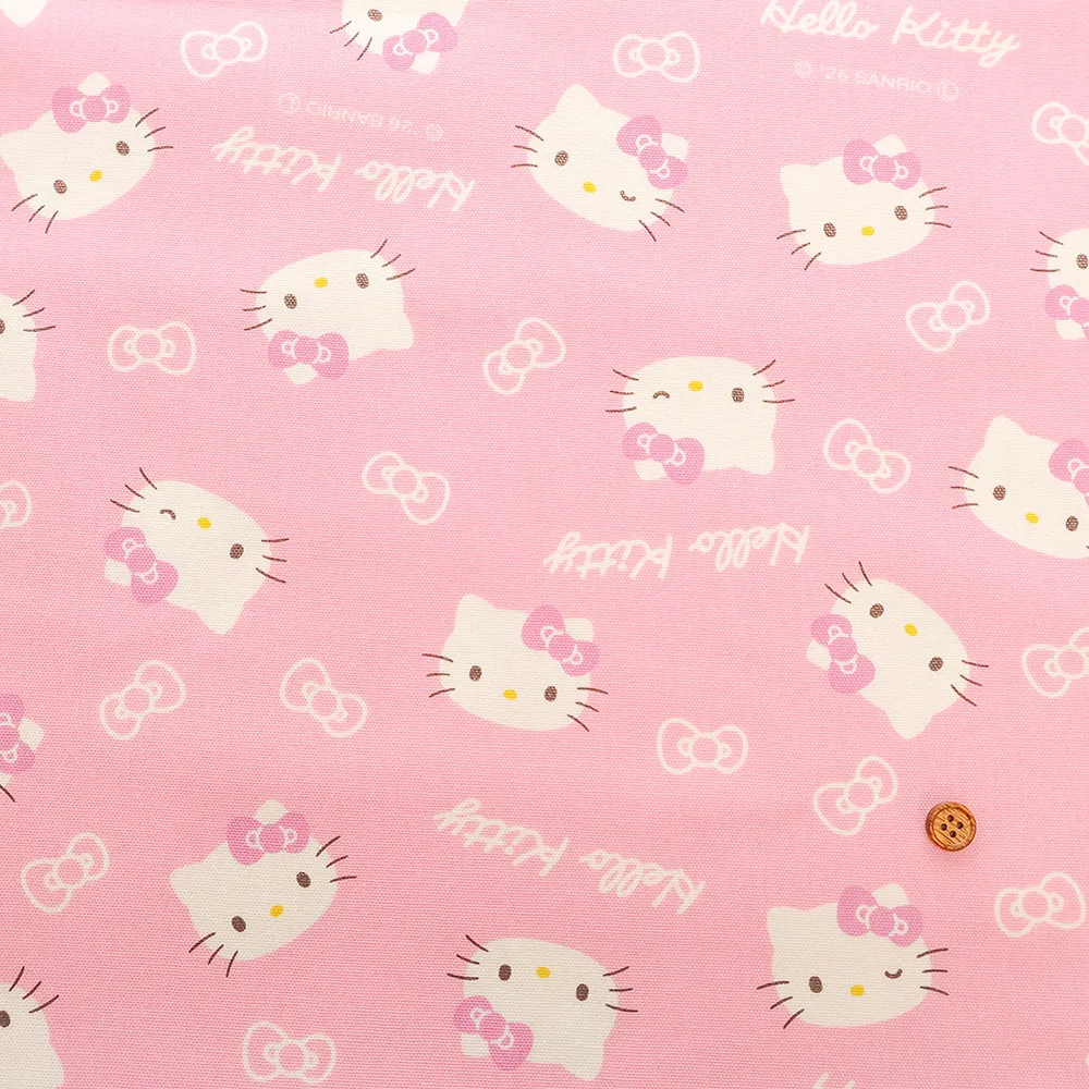 コットンオックスプリント生地　ハローキティフェイス