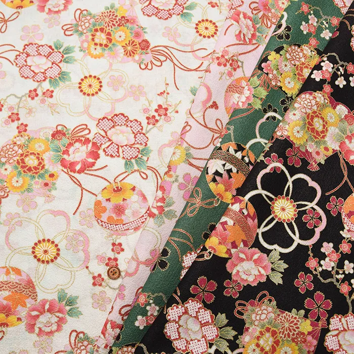 コットンちりめんエンボスプリント生地　華