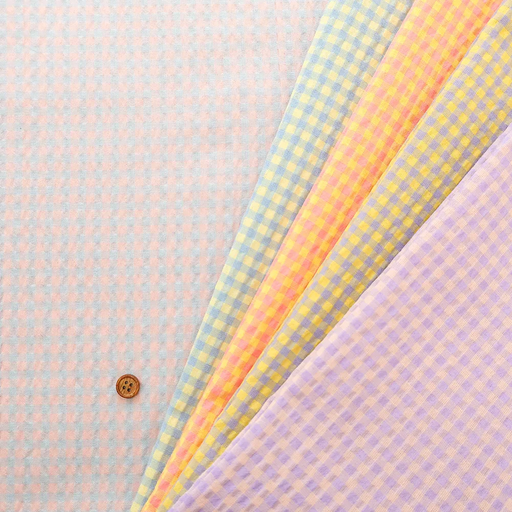 中国製　T/Cサッカープリント生地　フェアリーチェック（小）