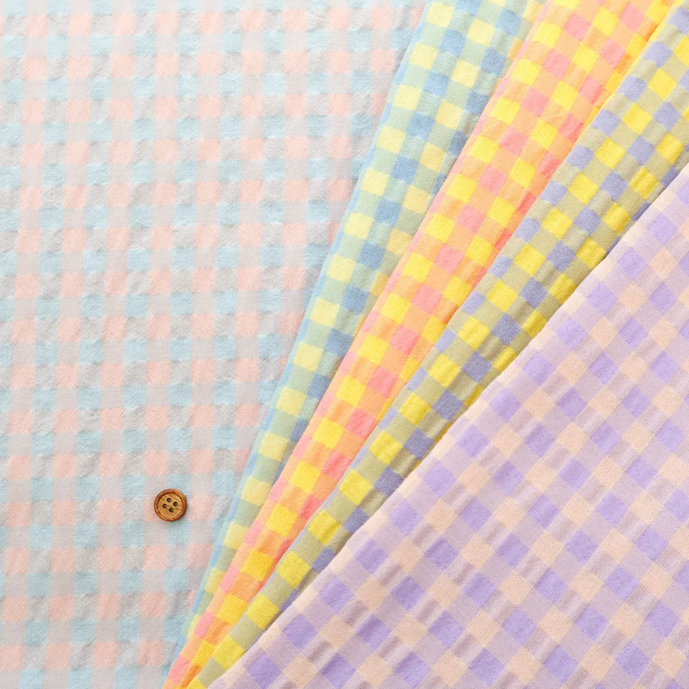 中国製　T/Cサッカープリント生地　フェアリーチェック（大）