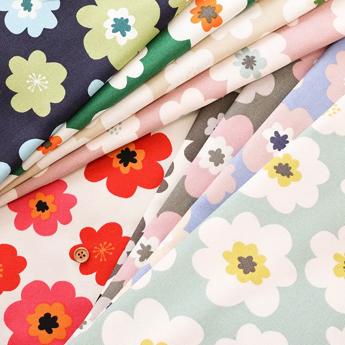 コットンオックスプリント生地　北欧フラワー