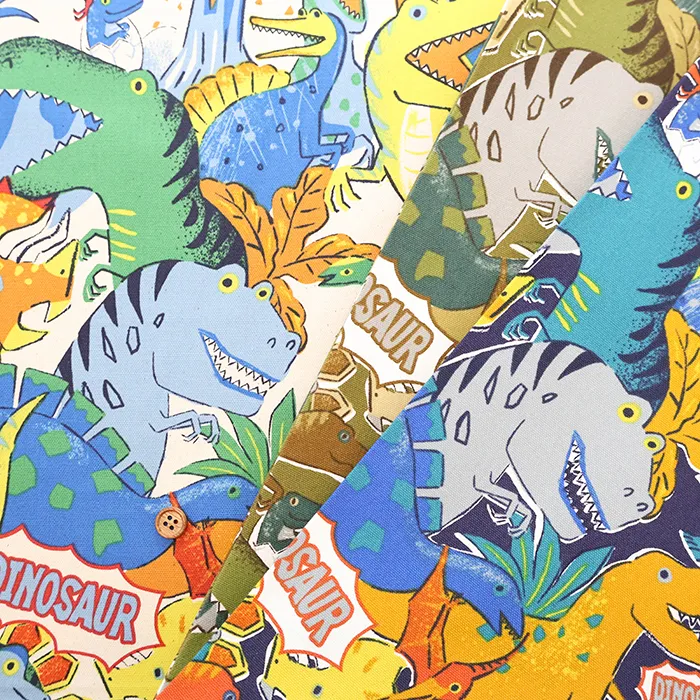 コットンオックスプリント生地　poweful animal　恐竜