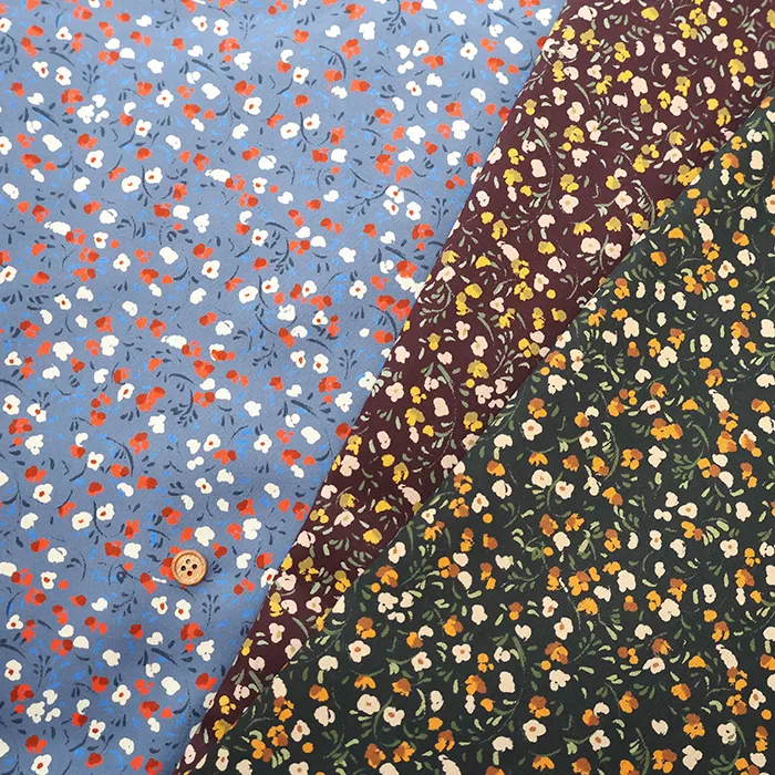 コットンパウダリーサテンプリント生地　フラワー