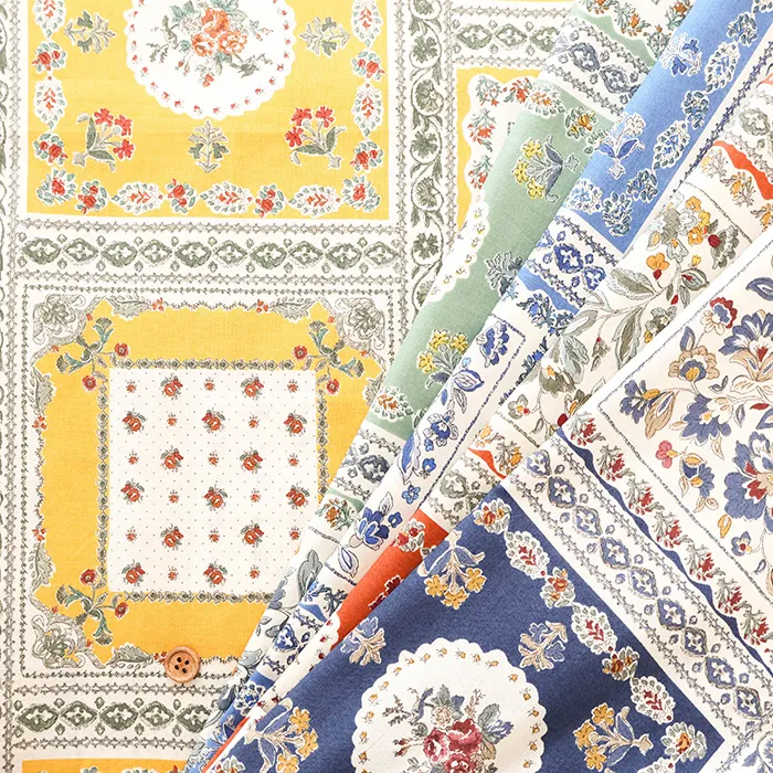 コットン６０ローンプリント生地　バンダナフラワー