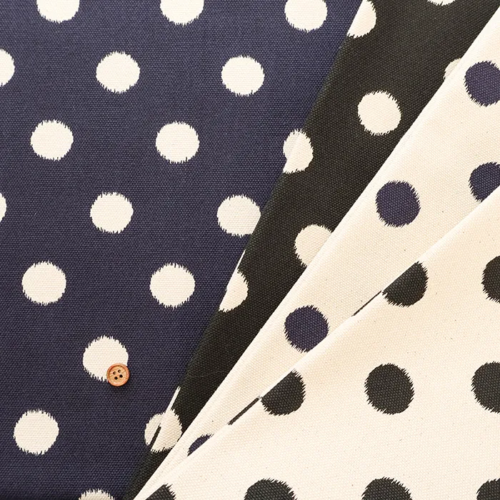 コットン８号帆布プリント生地　ゆきんこ柄