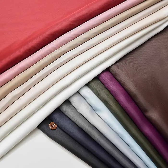 ≪裏地≫　東レ　シルジェンヌツイル生地　無地