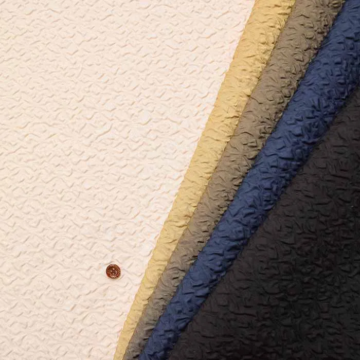 中国製　ポリエステルエンボス生地　フラワー