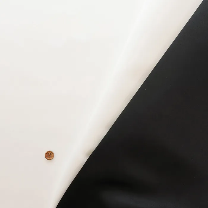 ポリエステルブライダルサテン生地　無地